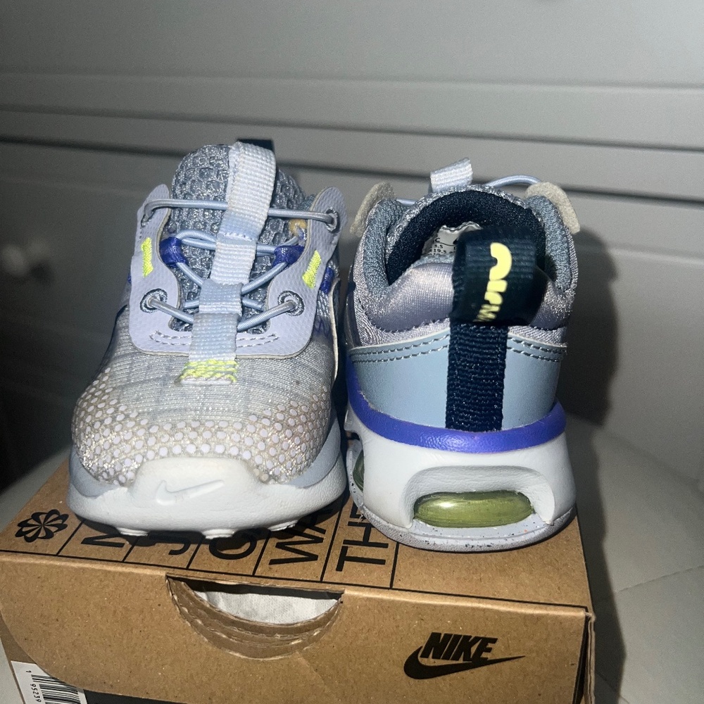 Nike Air Max 2021